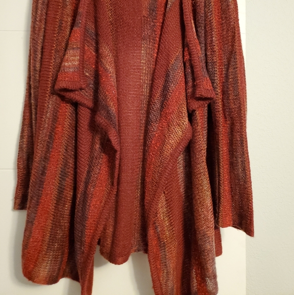 Hooded sweater - Picture 2 of 3